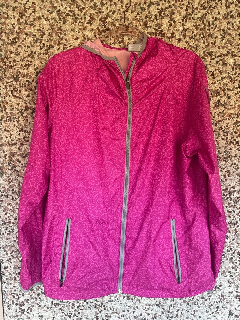 Columbia Womens XL Pink Ombre Print Hooded Packable Windbreaker Jacket